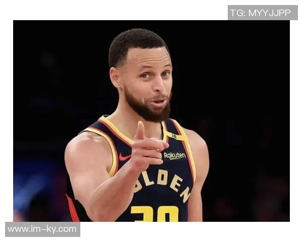 库里创历史第25次30分钟内得分255三分克莱紧随其后23次成第二